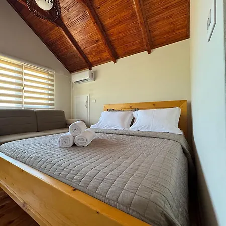 Sana Guest house
